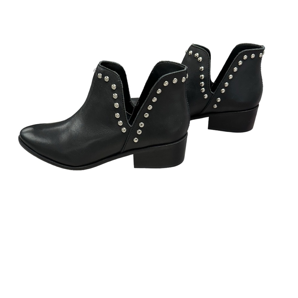 Kaanas black boots